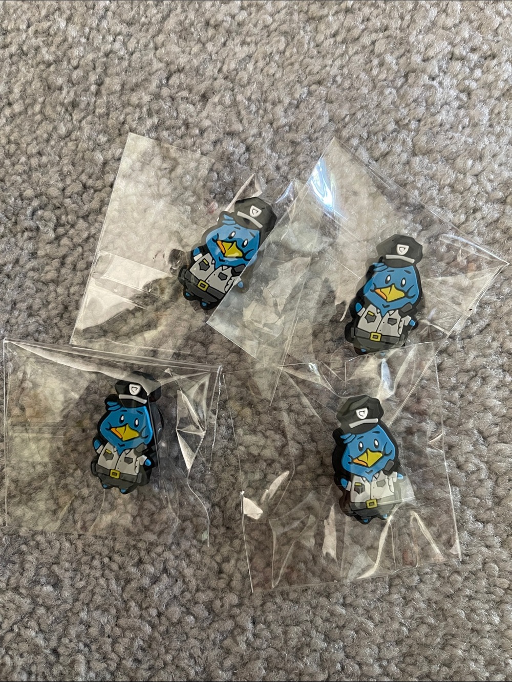 Bird officer jibbitz (4 count, new)